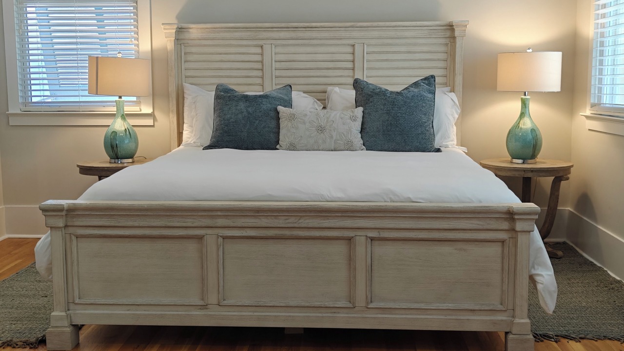 Photo of Bedroom in Emerald Waters Village