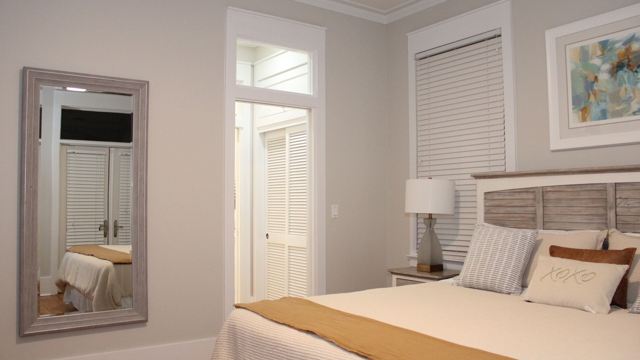 Photo of Bedroom in Emerald Waters Village