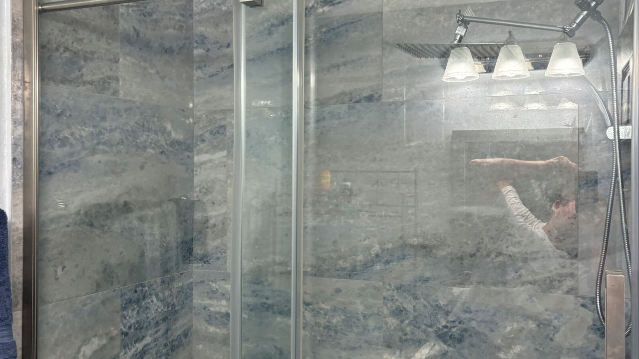 Photo of Bathroom in Island Estate