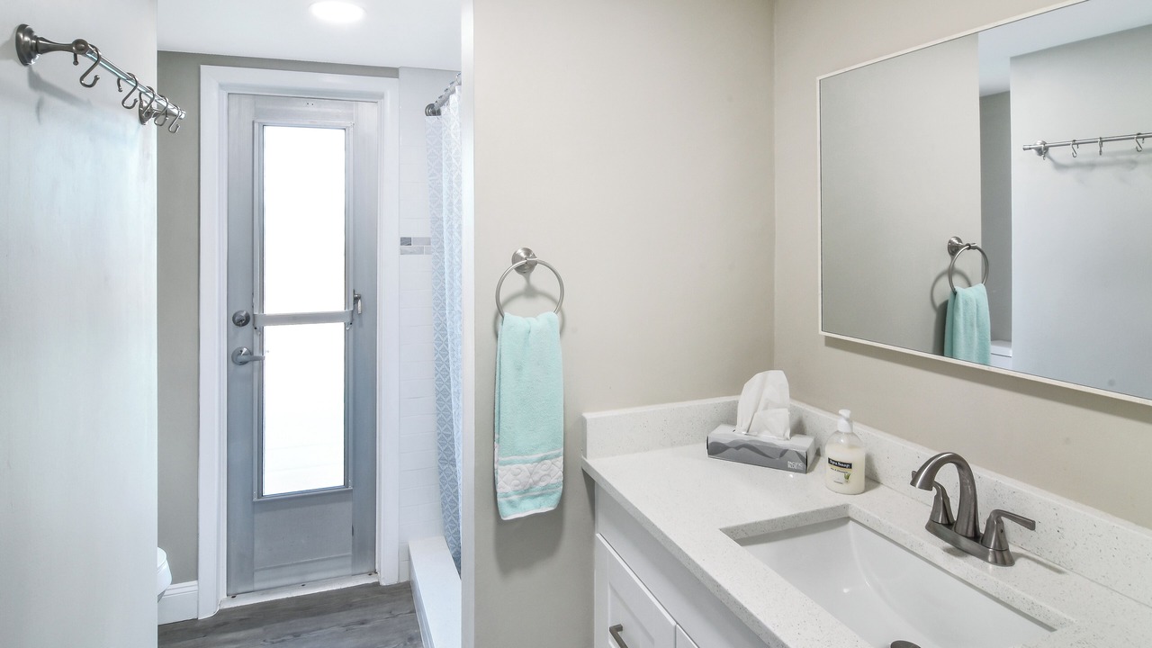 Photo of Bathroom in Oakland Hills