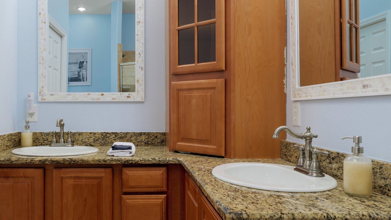 Photo of Bathroom in Cocoa Beach