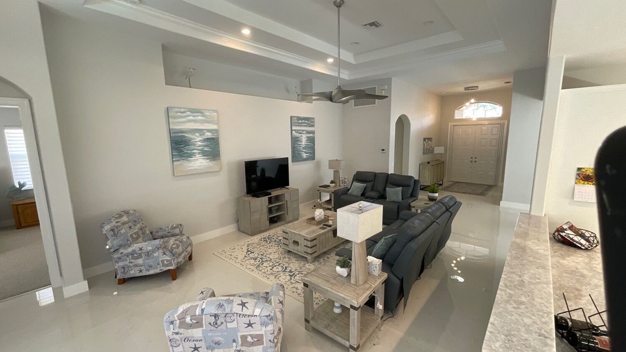 Photo of Livingroom in Estero