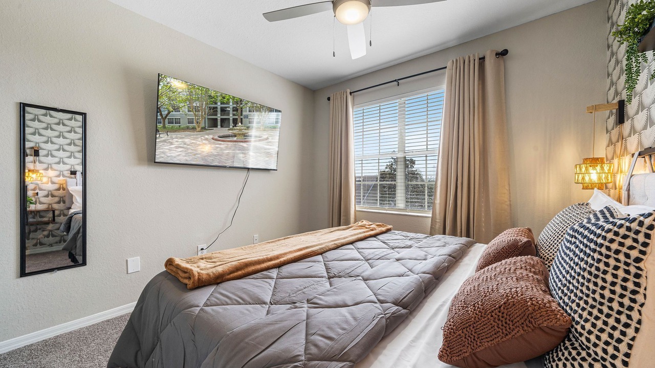 Photo of Bedroom in Westchase