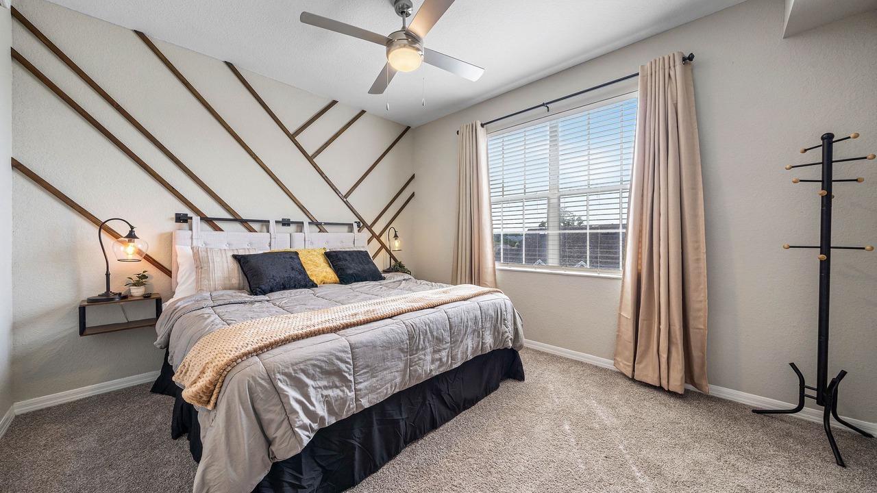 Photo of Bedroom in Westchase