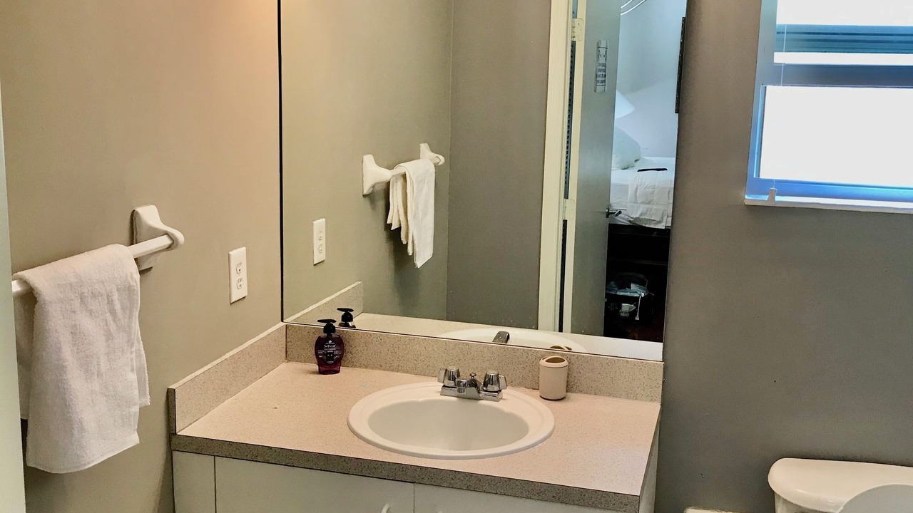 Photo of Bathroom in Overtown