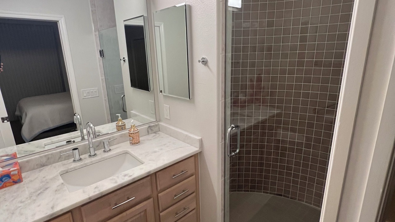 Photo of Bathroom in Belle Aire