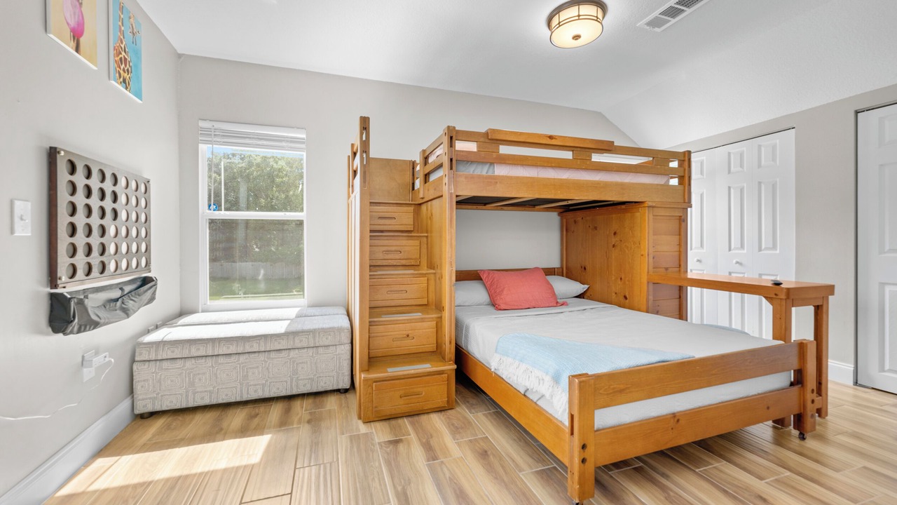 Photo of Bedroom in Interchange Square