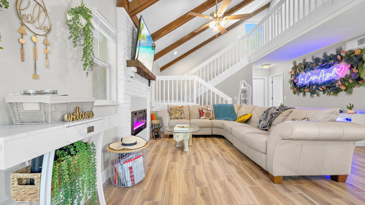 Photo of Livingroom in Interchange Square