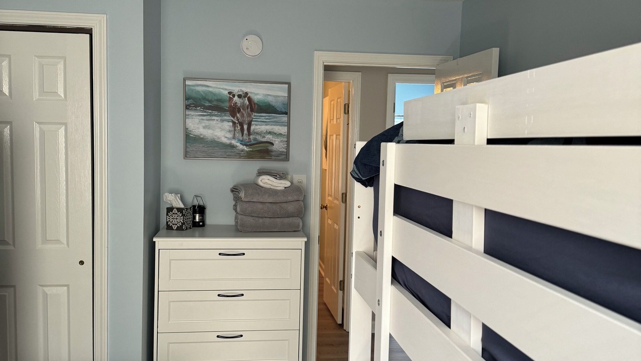 Photo of Bedroom in Piney Flats