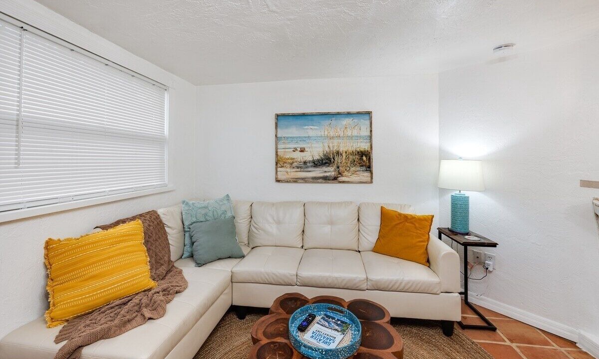 Photo of Livingroom in South Sarasota
