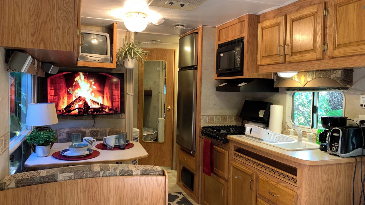 Photo of Kitchen in North Central Hollywood