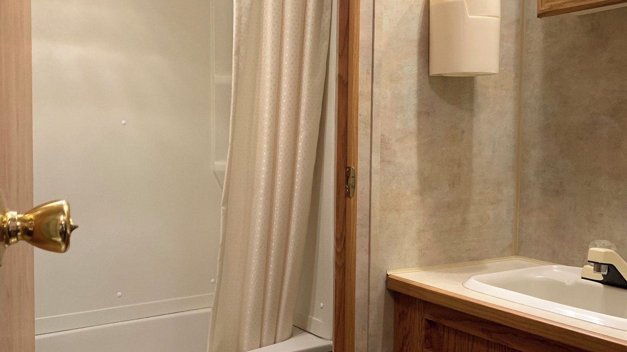 Photo of Bathroom in North Central Hollywood
