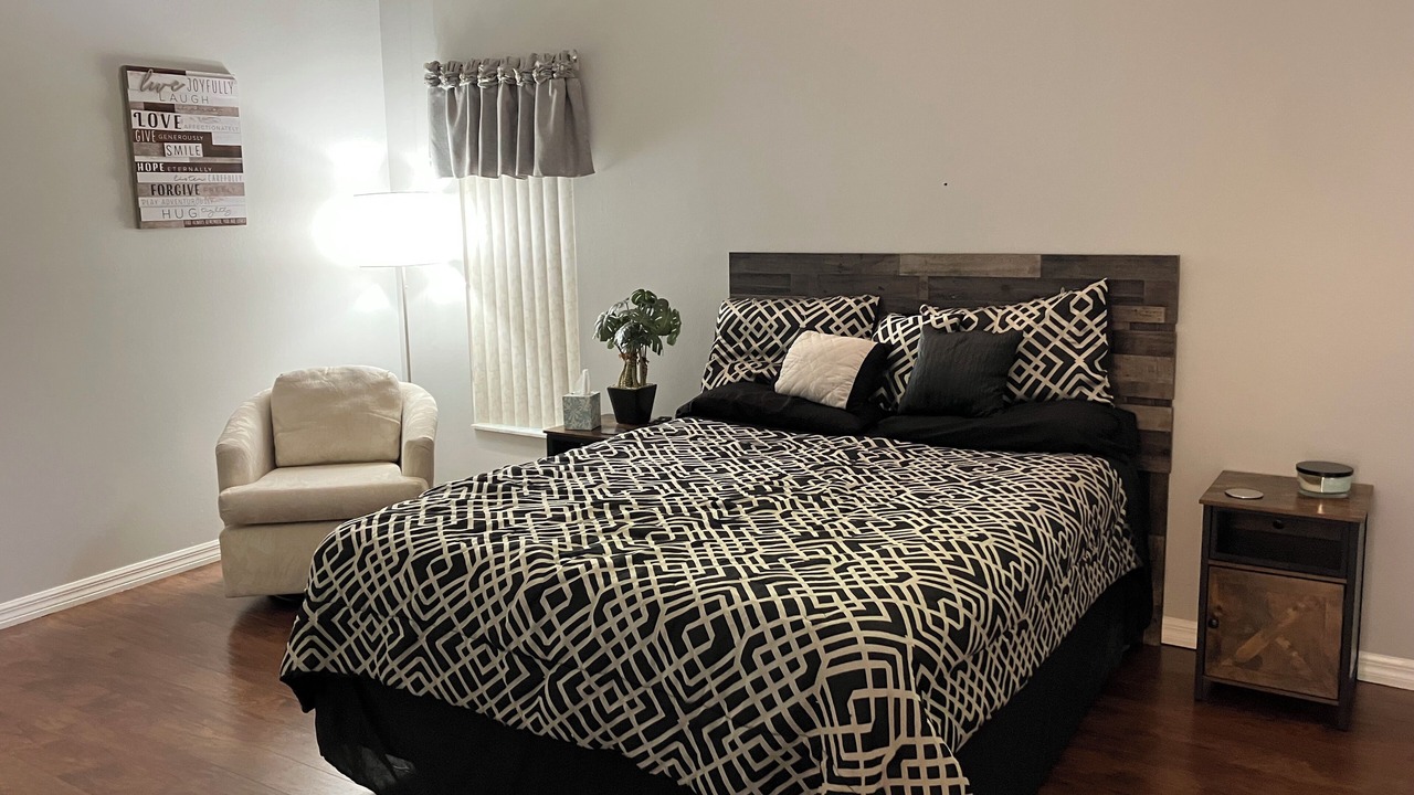 Photo of Bedroom in Lecanto