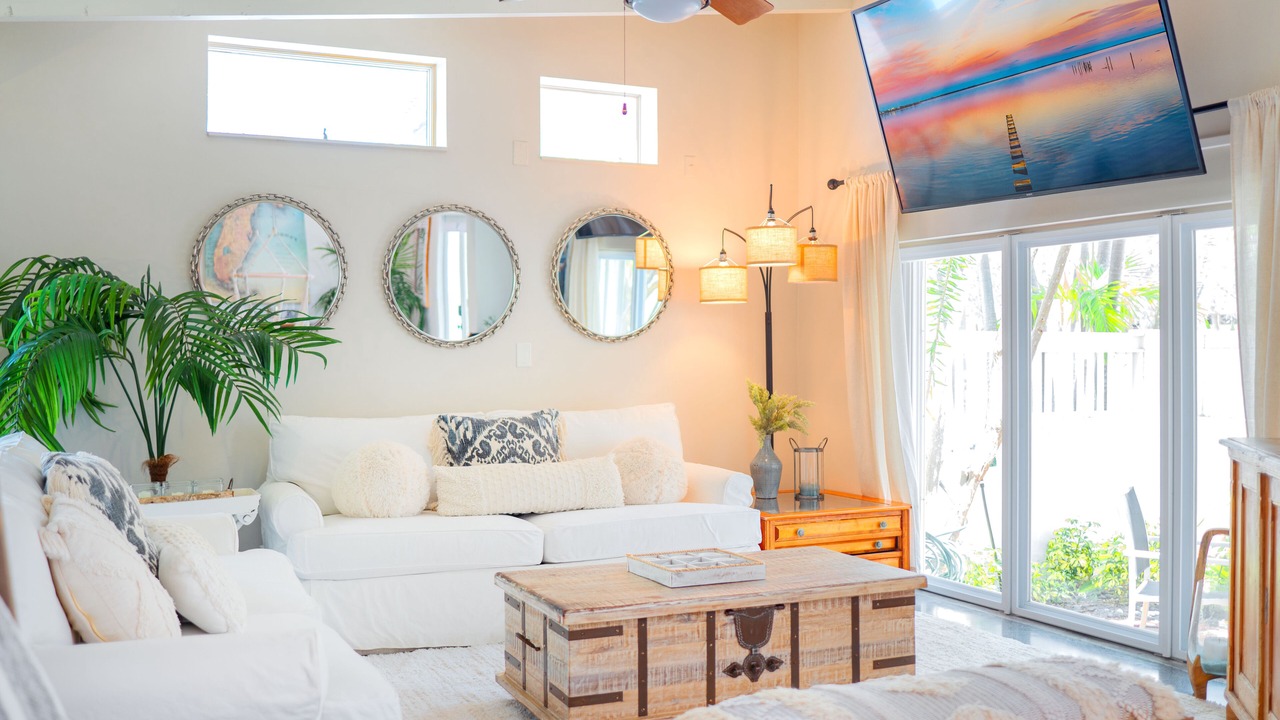 Photo of Livingroom in Midtown
