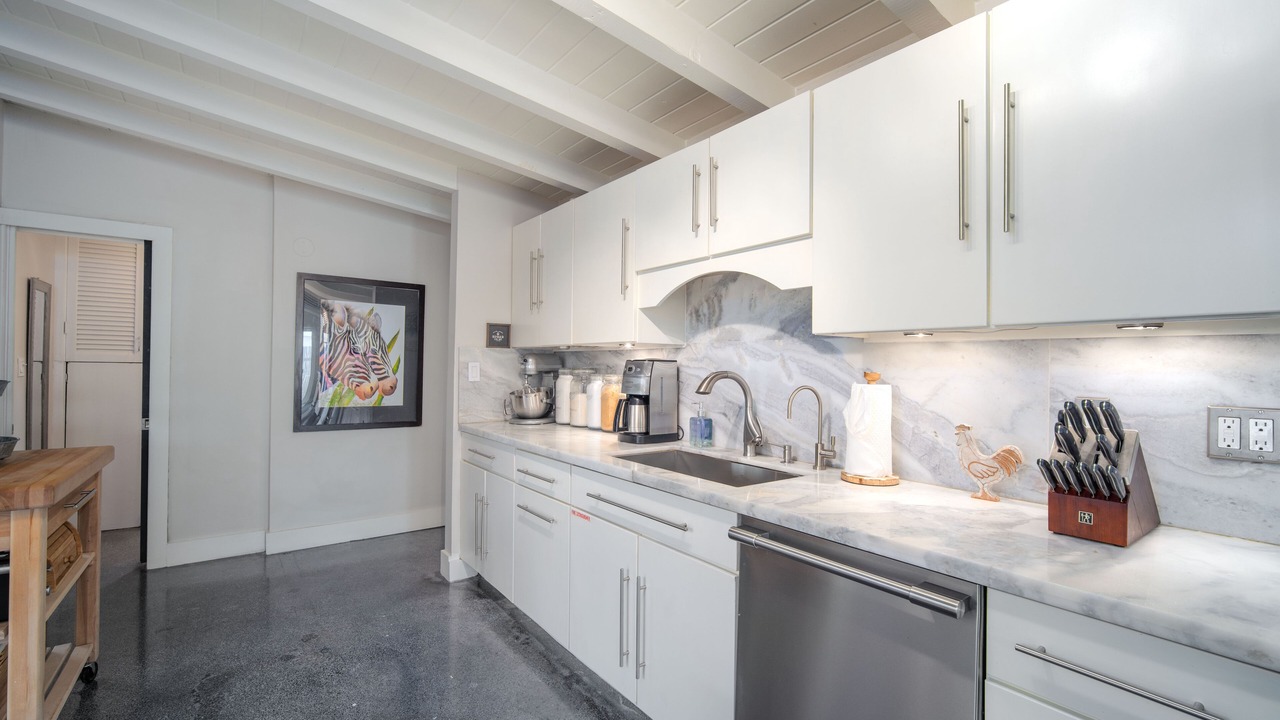 Photo of Kitchen in Midtown