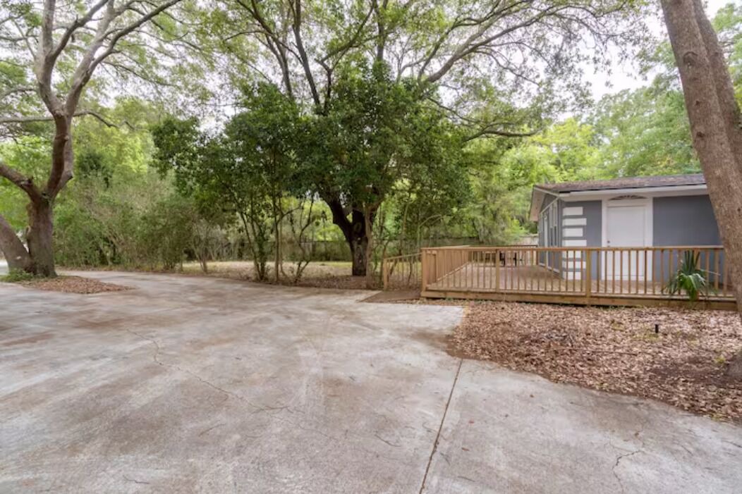 Photo of Outdoor in Northside