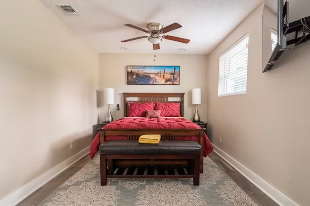 Photo of Bedroom in Northside