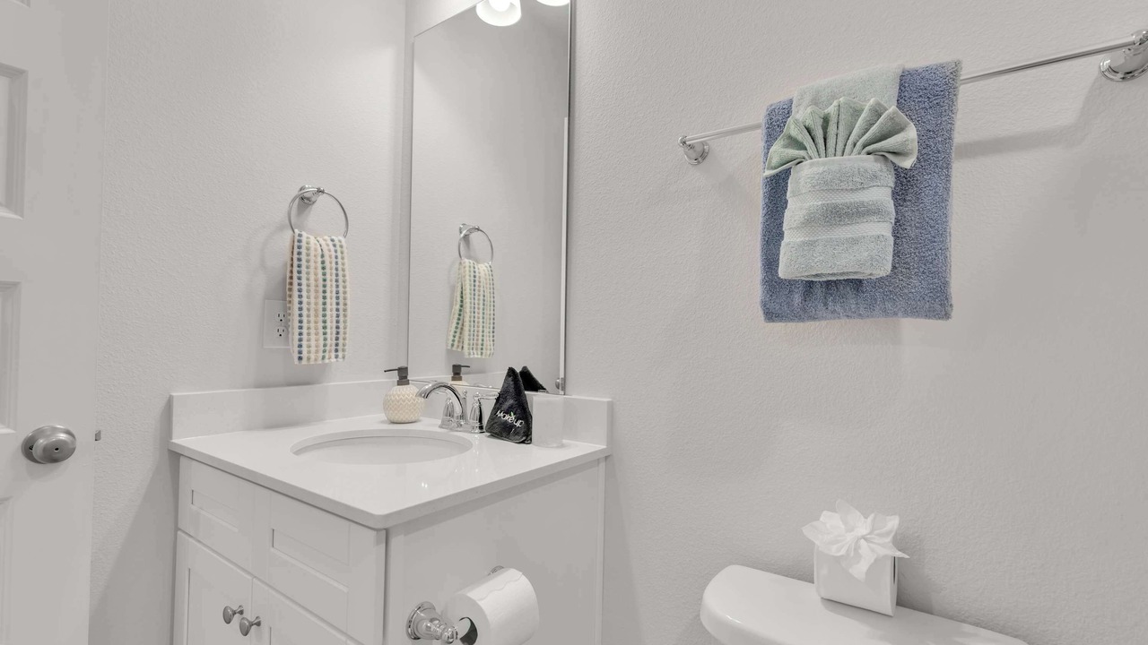 Photo of Bathroom in Gulf Breeze