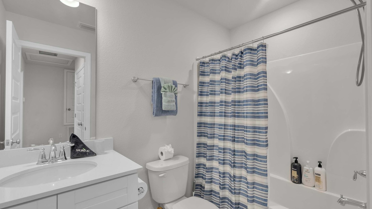Photo of Bathroom in Gulf Breeze