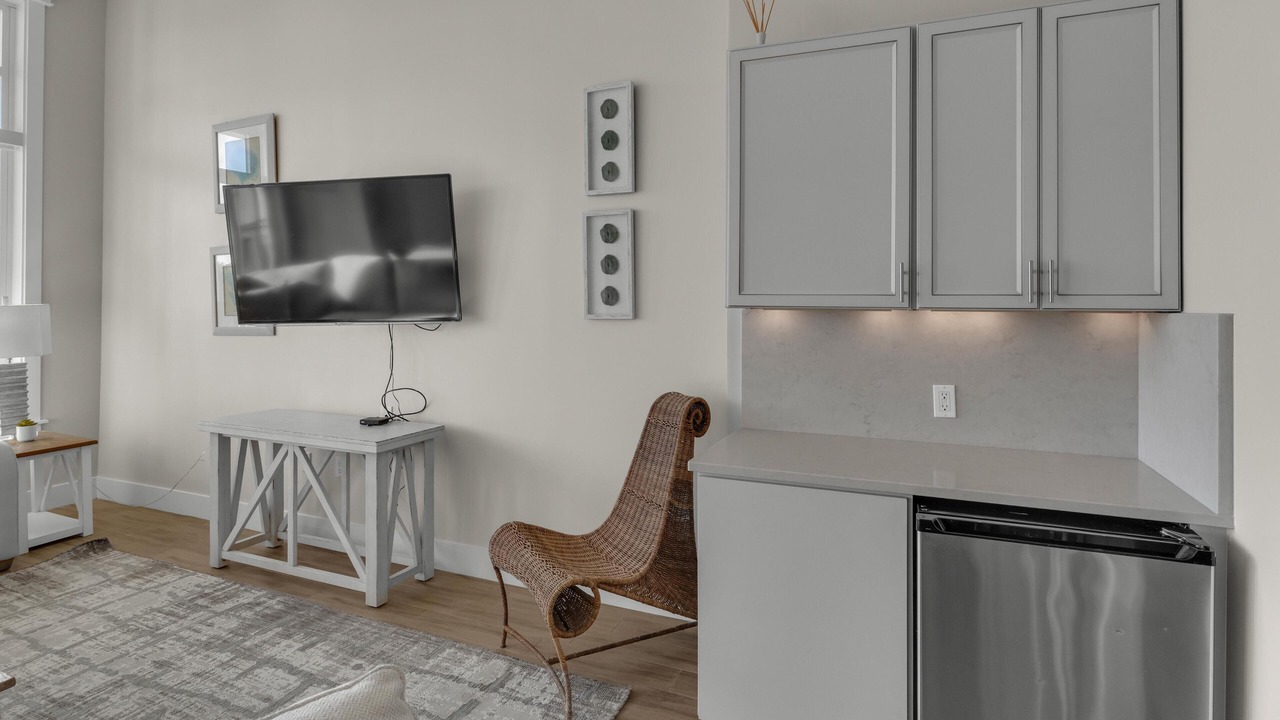 Photo of Livingroom in Baytowne Wharf