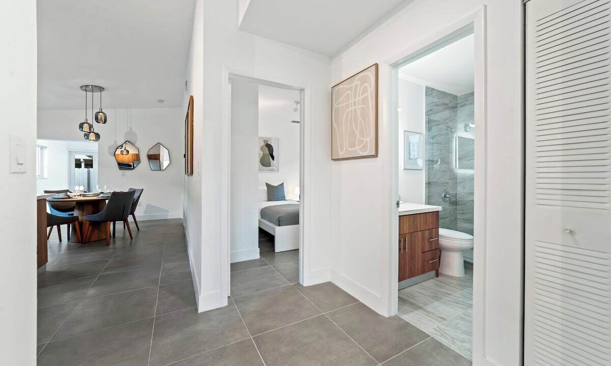 Photo of Bedroom in Hialeah
