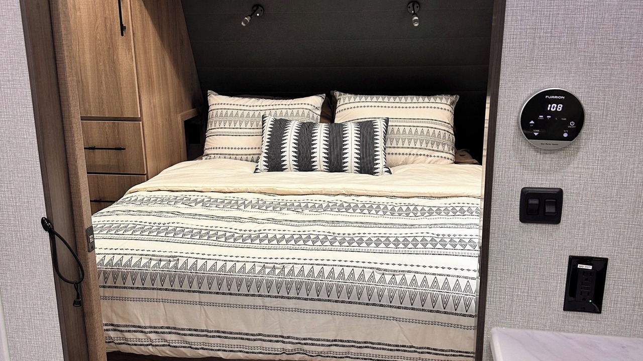 Photo of Bedroom in River Ranch