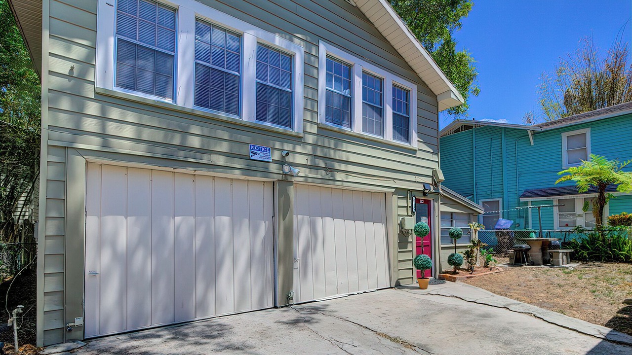 Photo of Outdoor in South Seminole Heights