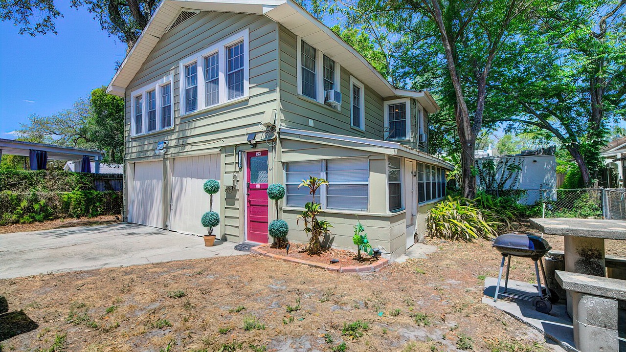 Photo of Outdoor in South Seminole Heights