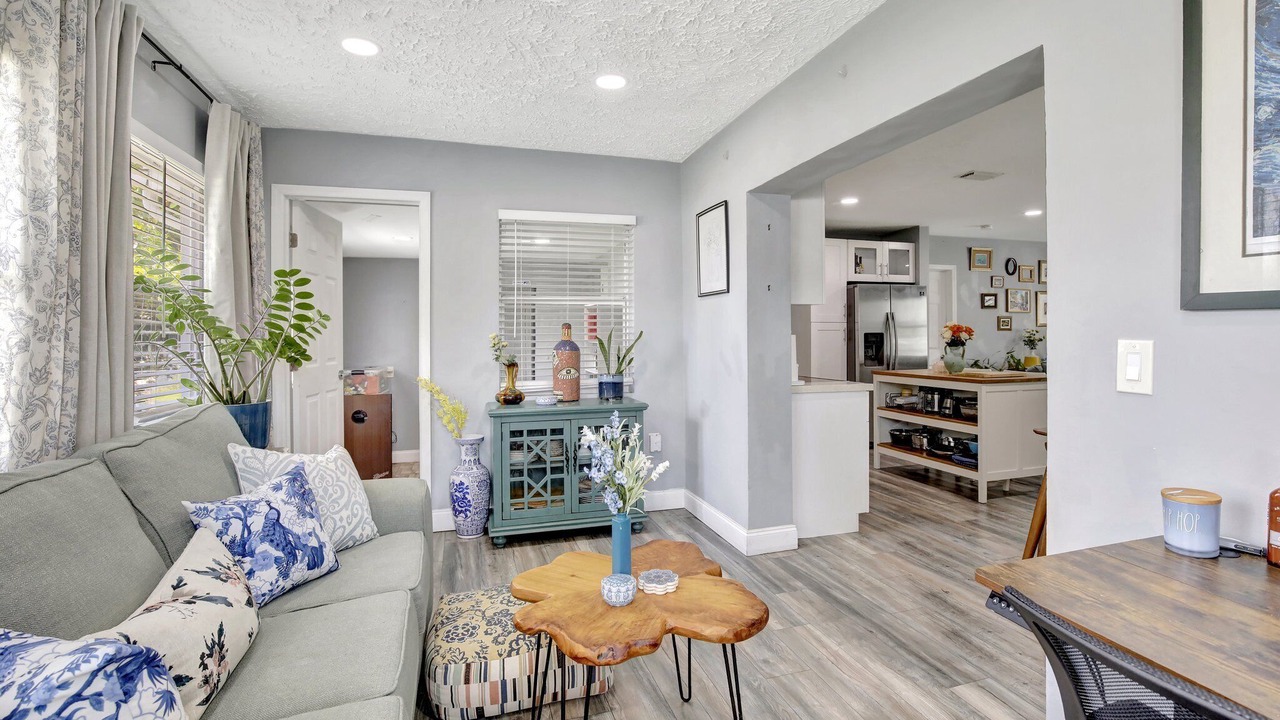 Photo of Livingroom in Miramar