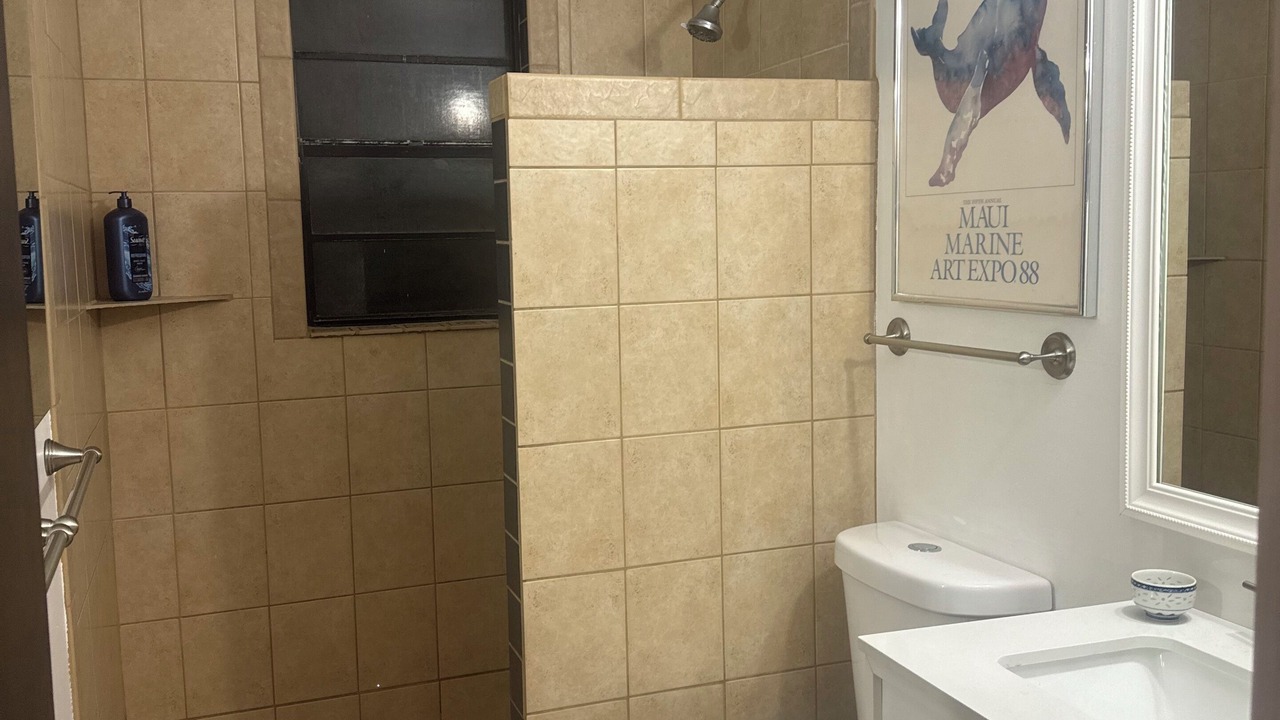 Photo of Bathroom in Cedar Key
