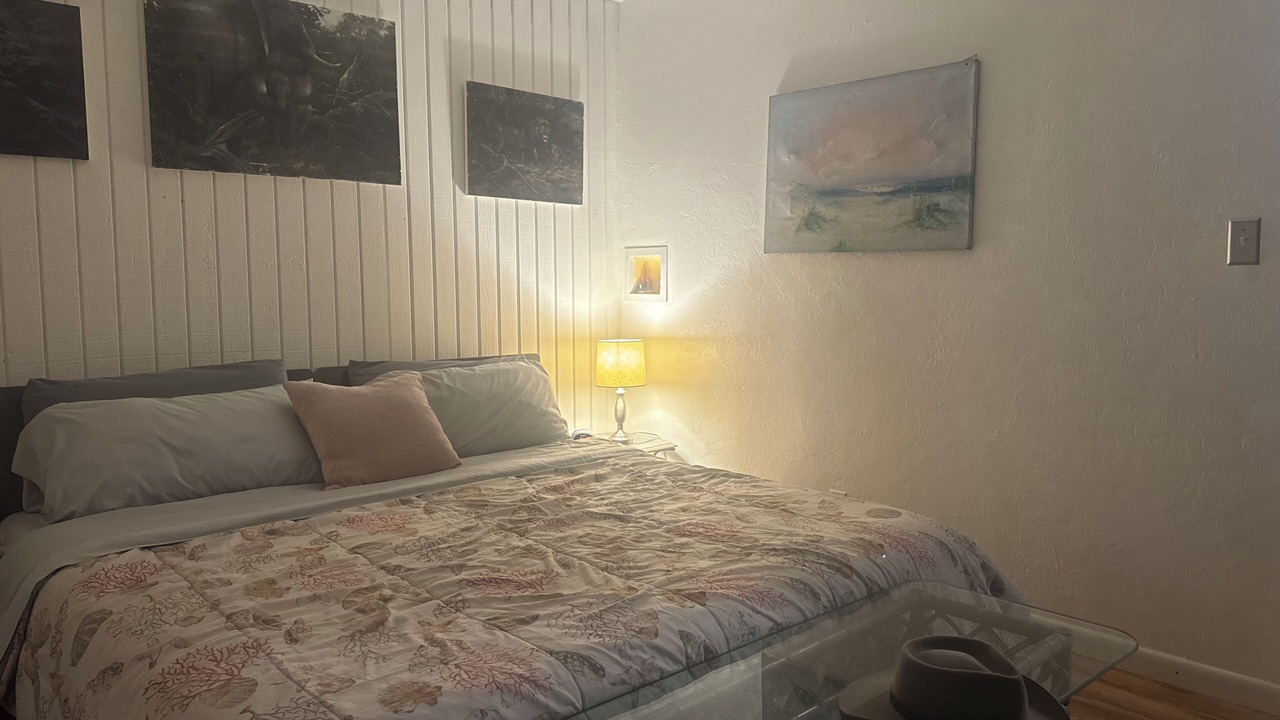 Photo of Bedroom in Cedar Key