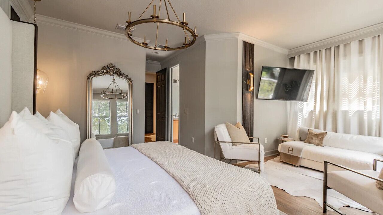 Photo of Bedroom in North Hyde Park