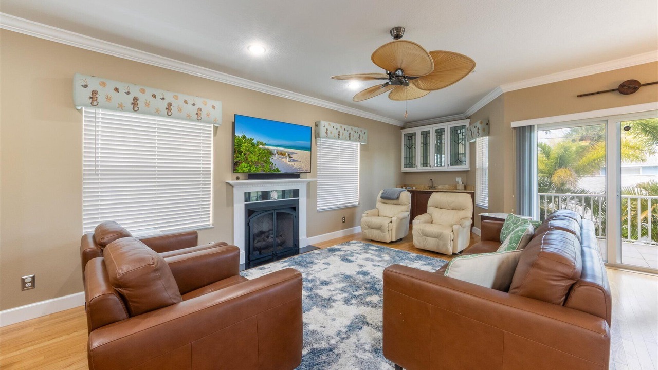 Photo of Livingroom in Ilexhurst