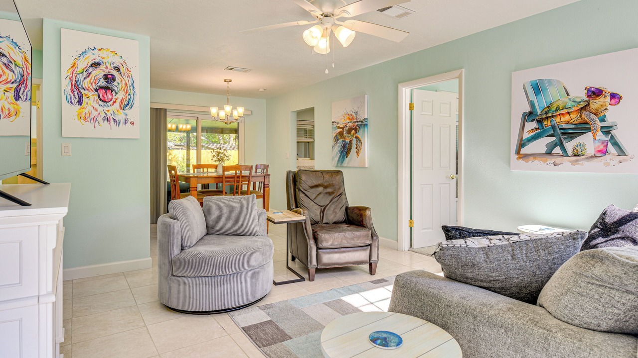 Photo of Livingroom in Mary Esther