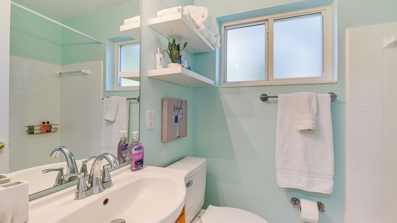 Photo of Bathroom in Mary Esther