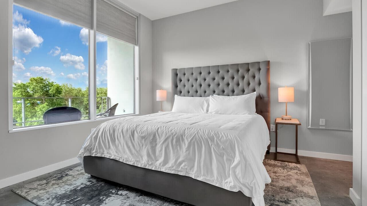 Photo of Bedroom in South Eola