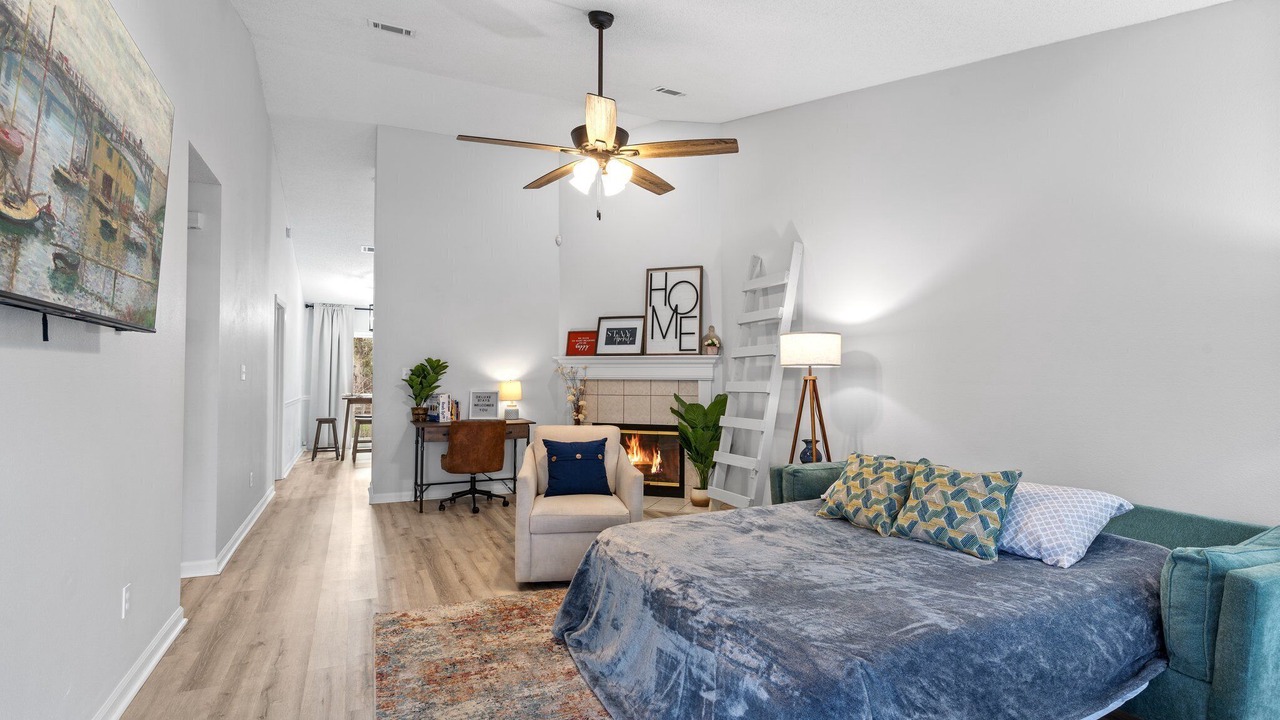 Photo of Bedroom in Tallahassee