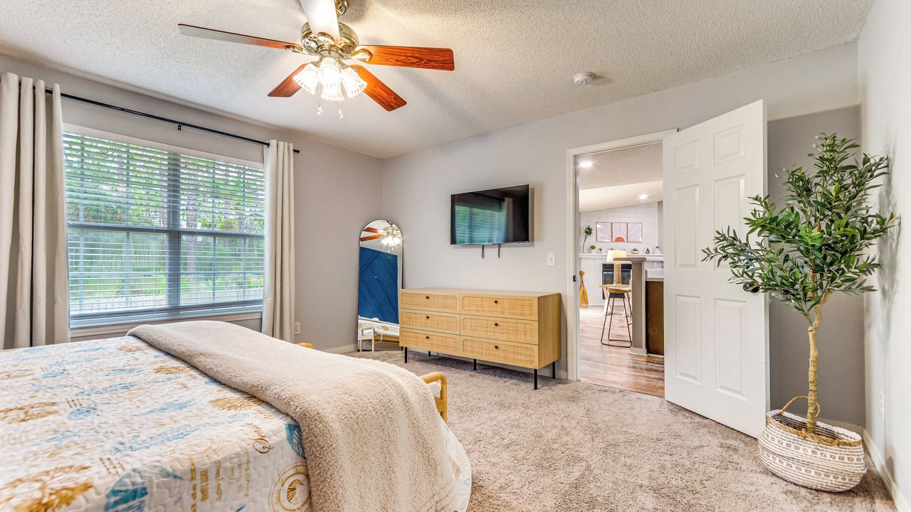 Photo of Bedroom in Ono Island