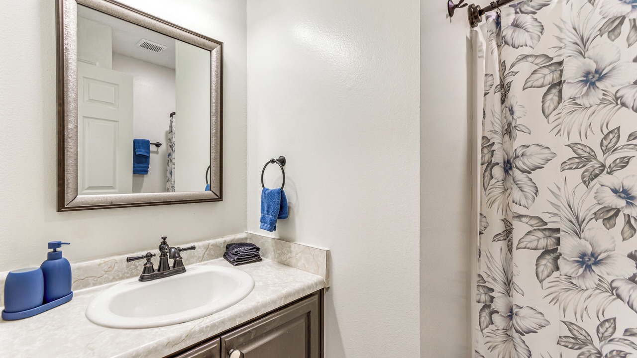 Photo of Bathroom in Ono Island