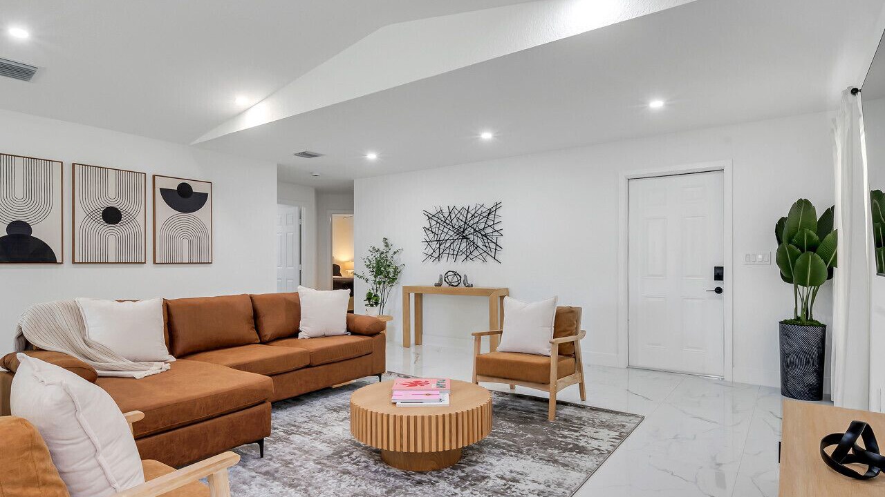 Photo of Livingroom in Lake Worth