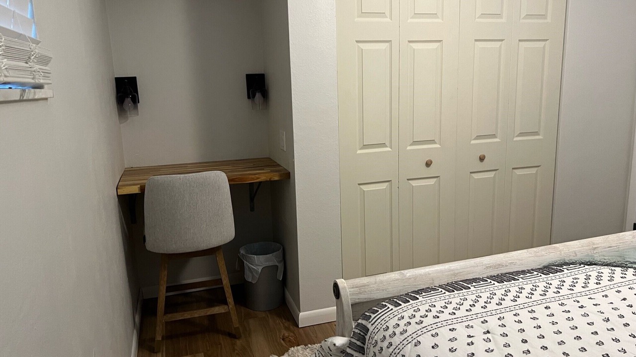 Photo of Bedroom in Pinellas Park