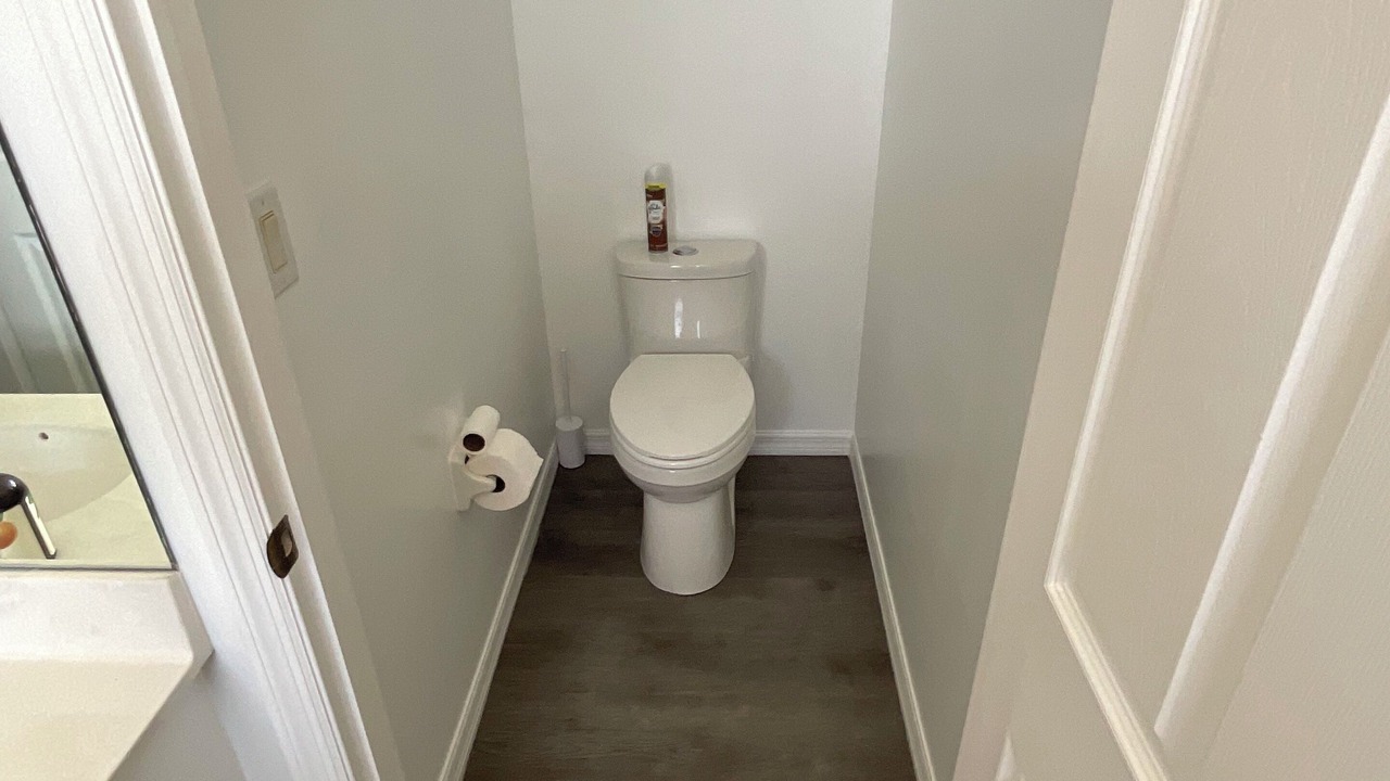 Photo of Bathroom in Eisenhower