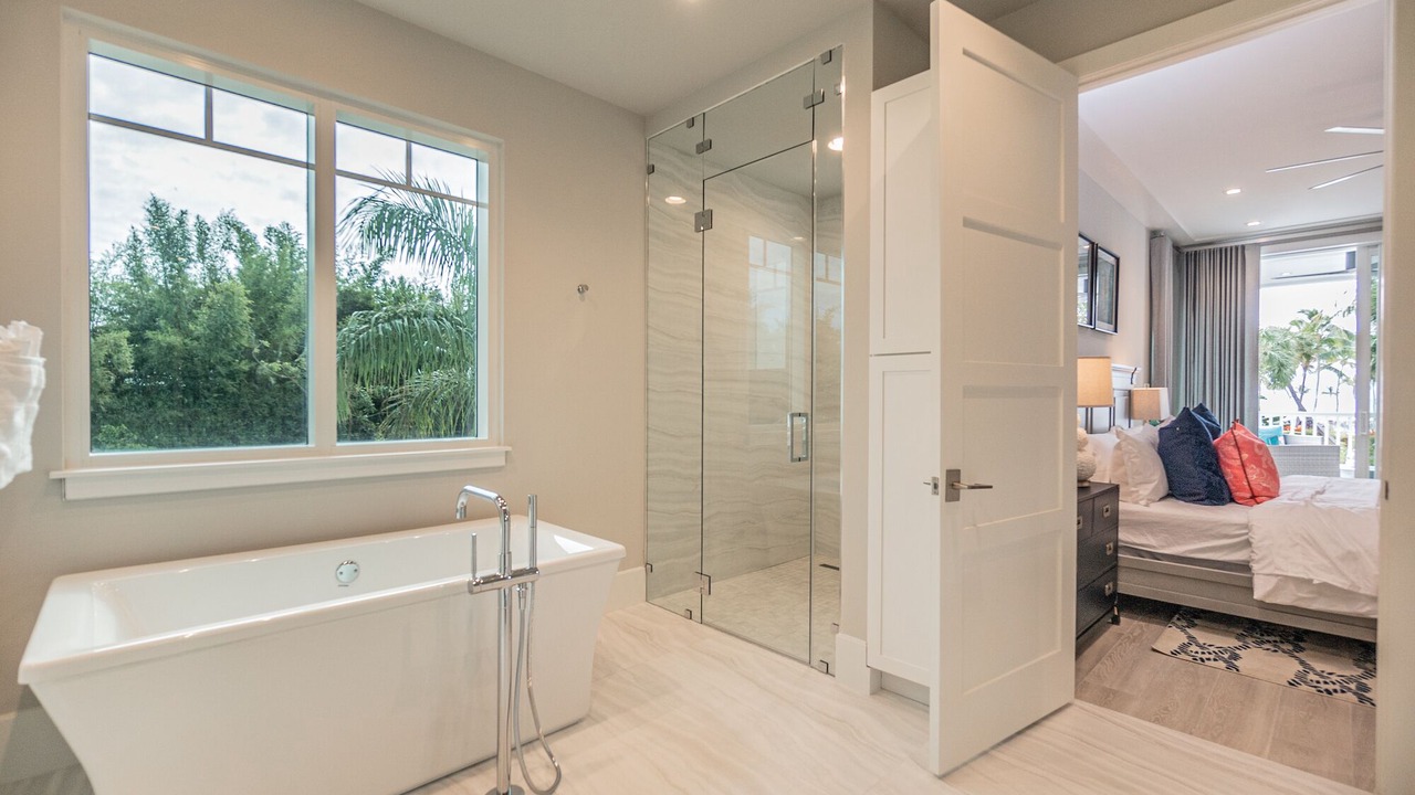 Photo of Bathroom in Islamorada