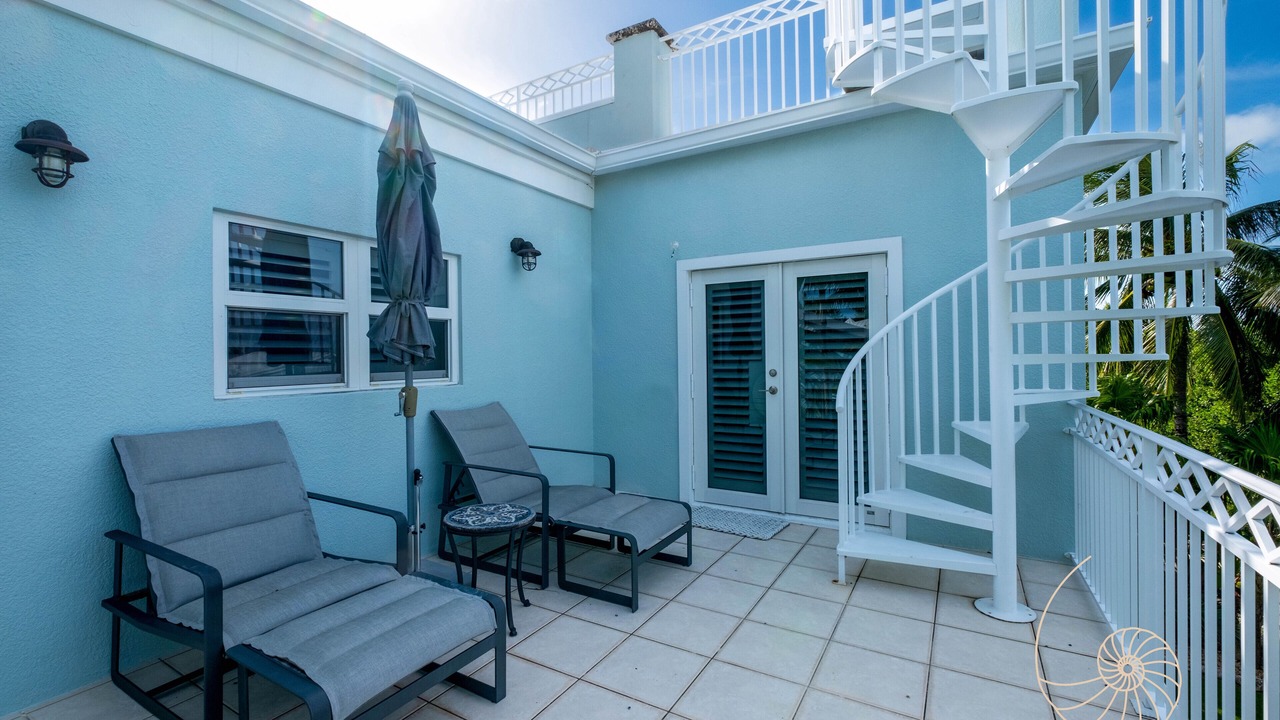 Photo of Patio Balcony in Indian Waterways