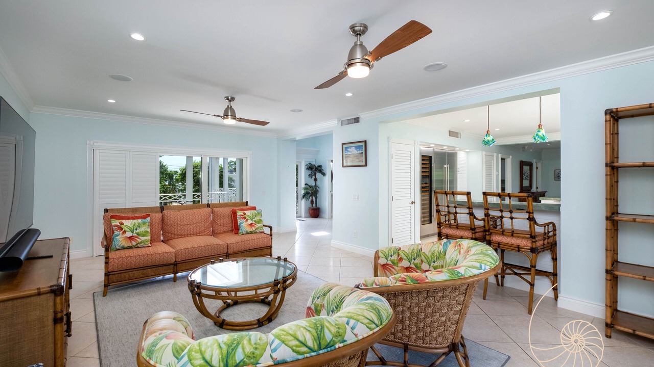 Photo of Livingroom in Indian Waterways