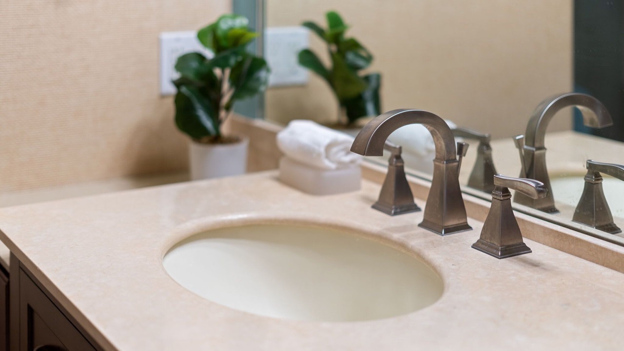 Photo of Bathroom in Vanderbilt Beach