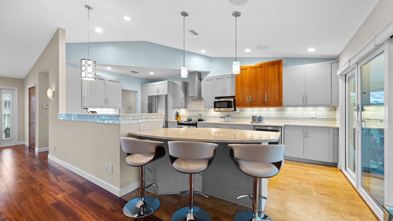 Photo of Kitchen in Vanderbilt Beach