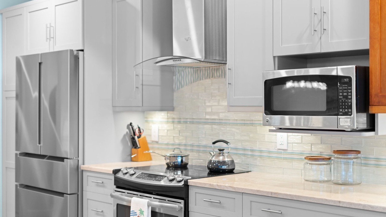 Photo of Kitchen in Vanderbilt Beach