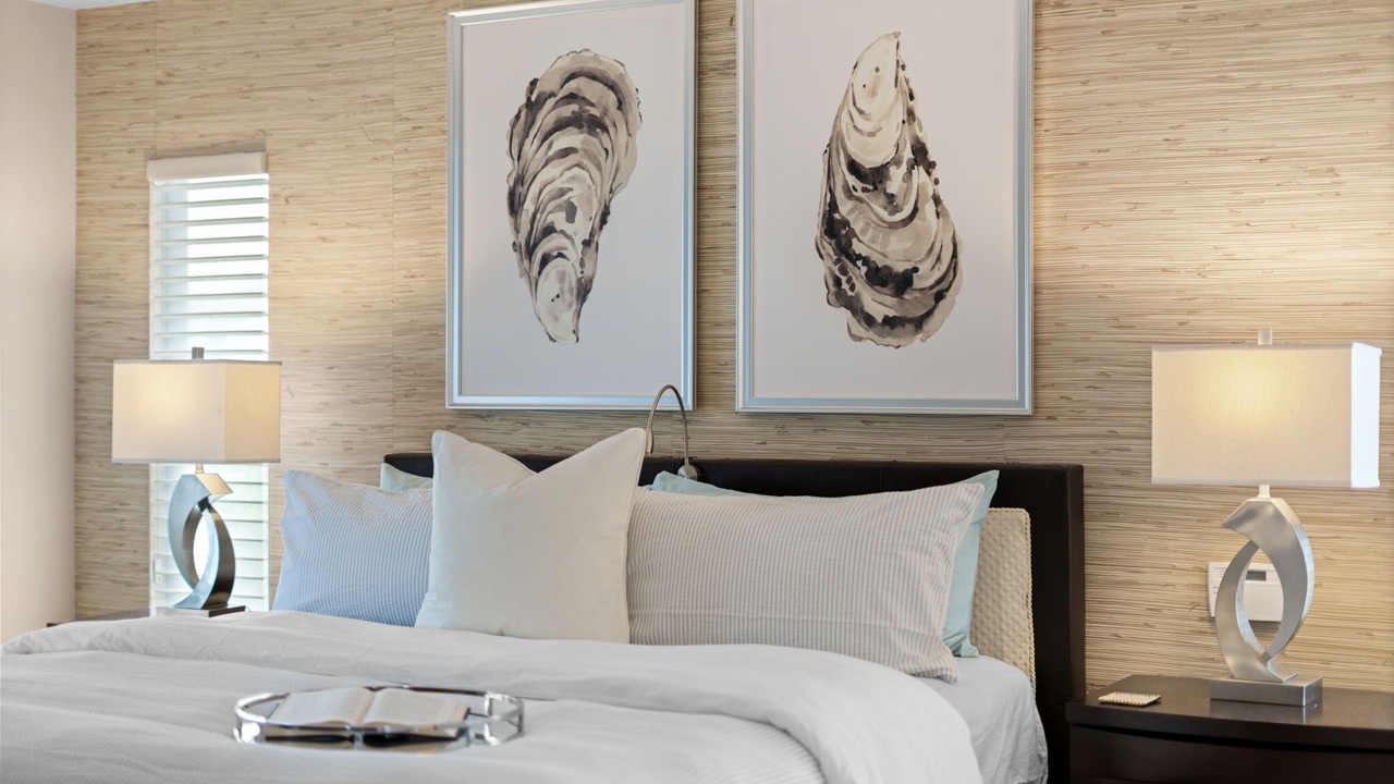 Photo of Bedroom in Vanderbilt Beach
