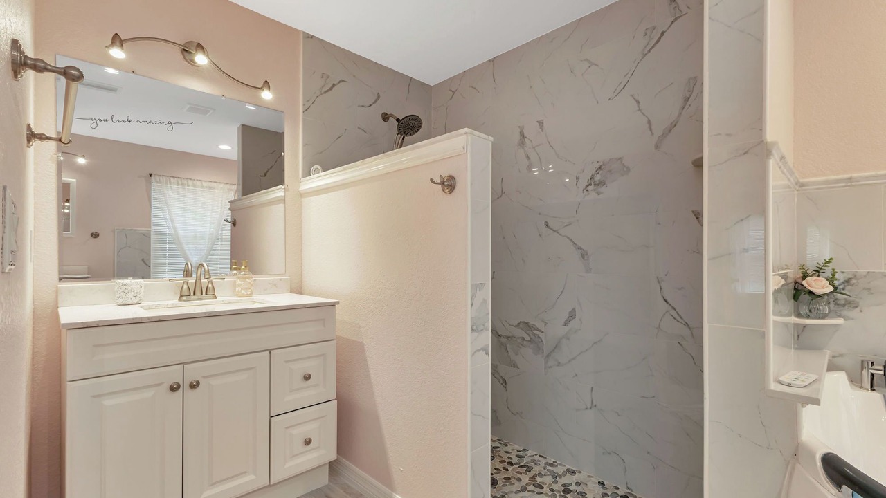 Photo of Bathroom in Arcadia